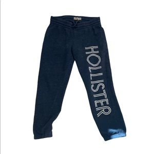 Blue hollister sweats 💙